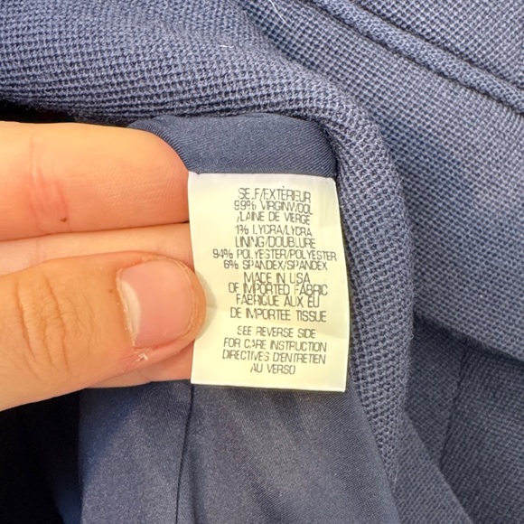 Theory Wool Navy Blazer - 4 - Picture 4 of 4